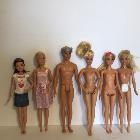 Other - Barbie Dolls & Friends❤️